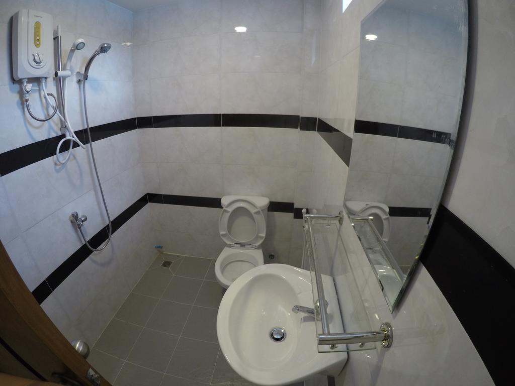 Regal Home Guesthouse Phnom-Penh Buitenkant foto